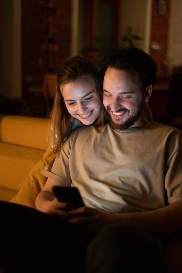 Sex și comunicare: ce nu se spune, dar contează între patru pereți