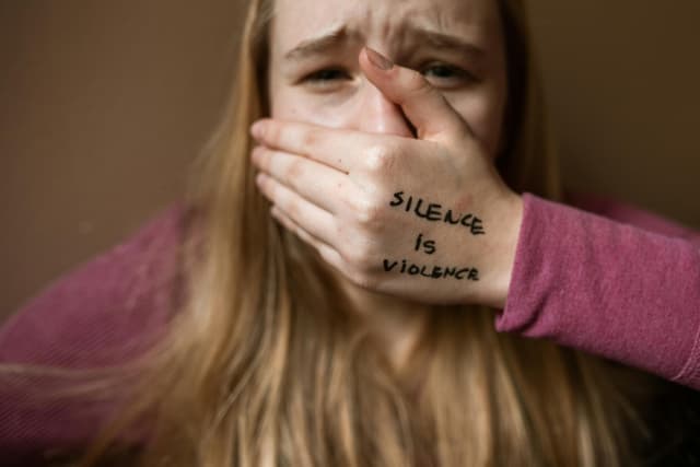 Trauma nu dispare dacă o ignori