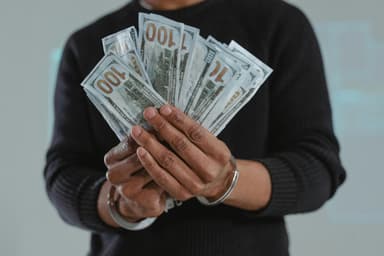 Sex și lege: ce acte sunt penalizate de societate