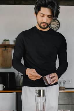 Cum influențează stresul și rutina viața sexuală a românilor