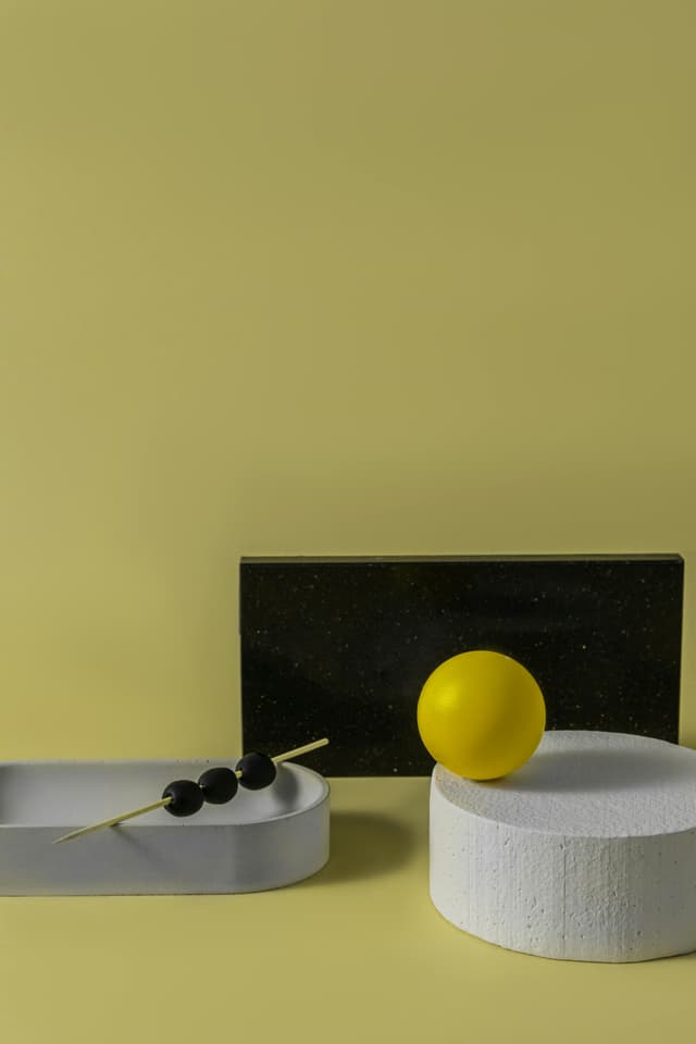 Minimalism provocator: cum să spui mai mult cu mai puțin